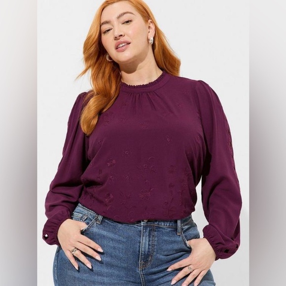 TORRID Challis Embroidered Cut Out Long Sleeve Blouse - Picture 2 of 8